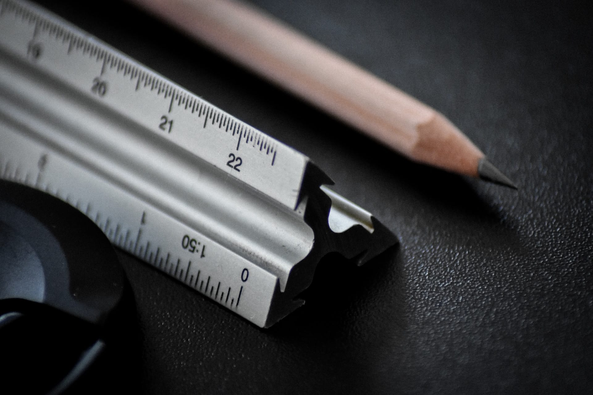 detail-scalimeter-sven-mieke-A-btl_OPYWA-unsplash-1920x1280px.jpg detail-scalimeter-lapicero-image
