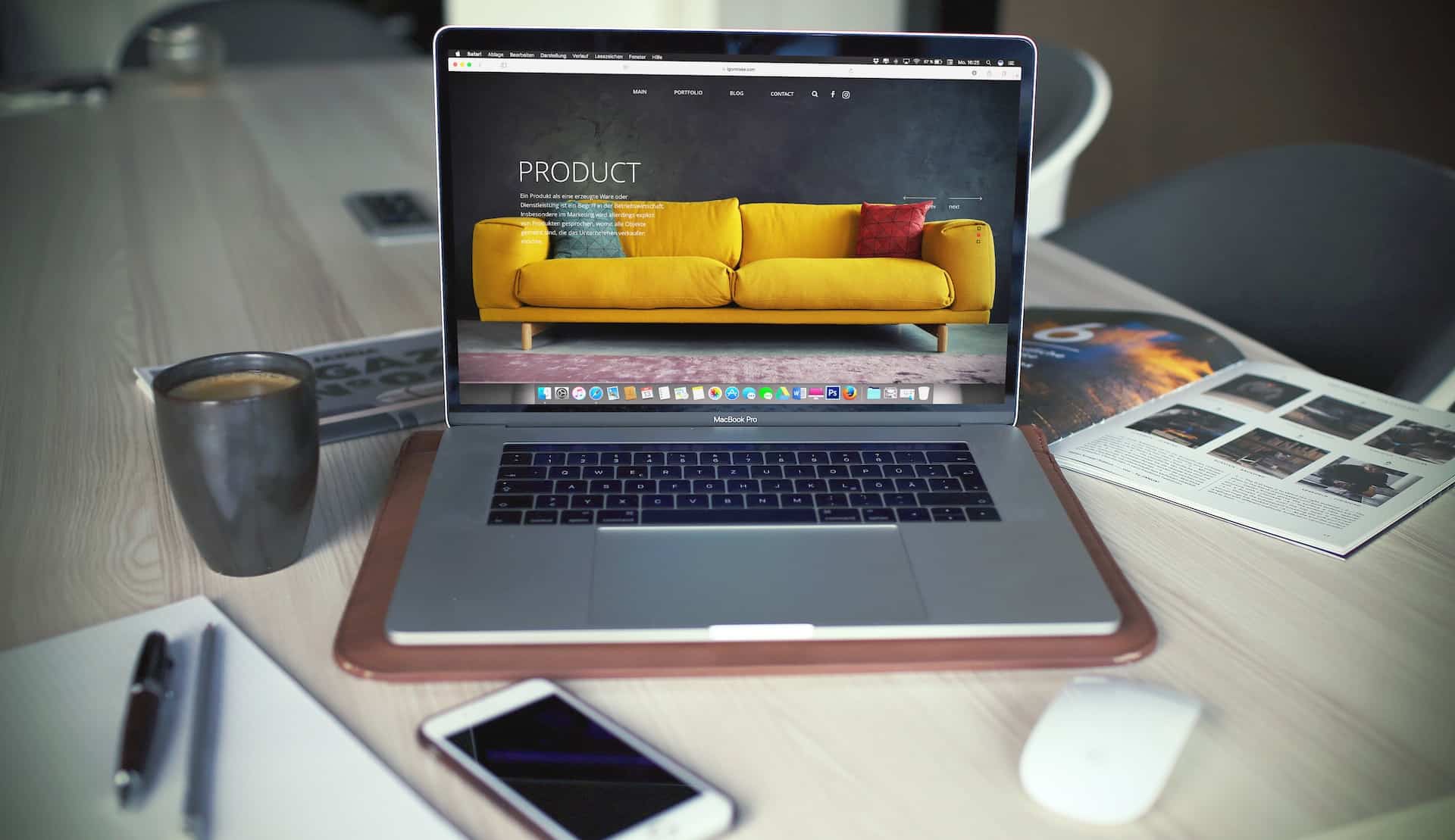 e-commerce-igor-miske-Px3iBXV-4TU-unsplash-1920x1109px e-commerce-image