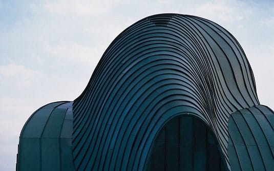 building-nani-nani-roof-image