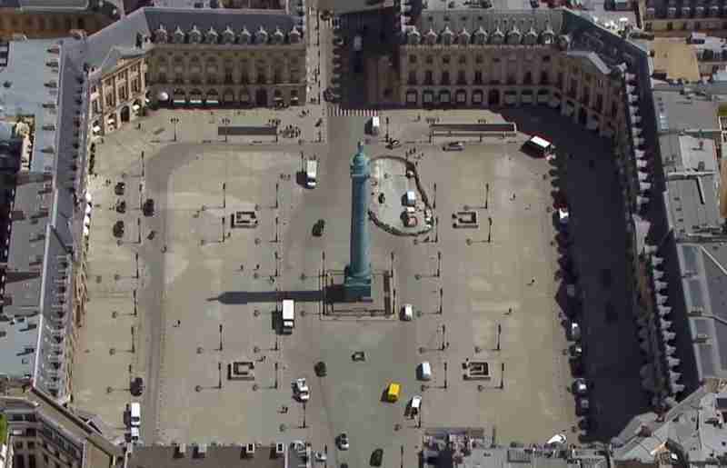 square-vendome-aerial-view-image