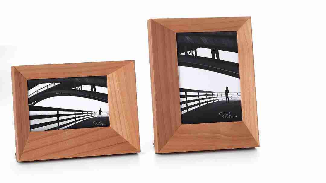 portaretratos-focus-1080x607px.jpg Focus picture frame, design by Philippi Design.