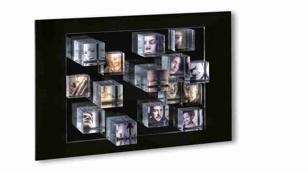 portaretratos-rocky-mountain-1080x607px.jpg Rocky Mountain multiple picture frame, designed by Philippi Design.
