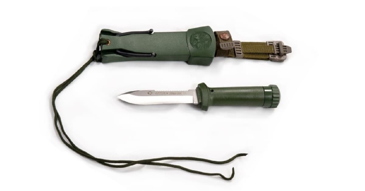 Aitor Jungle King III, a matter of survival