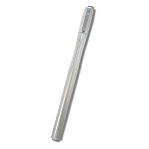 Acme Studio, rollerball Linear. Presentación cerrado. Realizado en aluminio aeroespacial es un diseño de Michelle de Lucchi.
